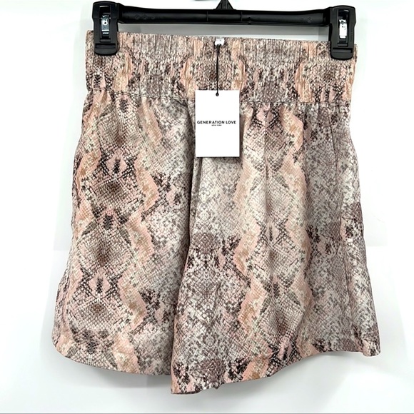 Generation Love Pants - 🆕Generation Love Amy Shorts High Waist
Soft Snake Choose Love New York NWT